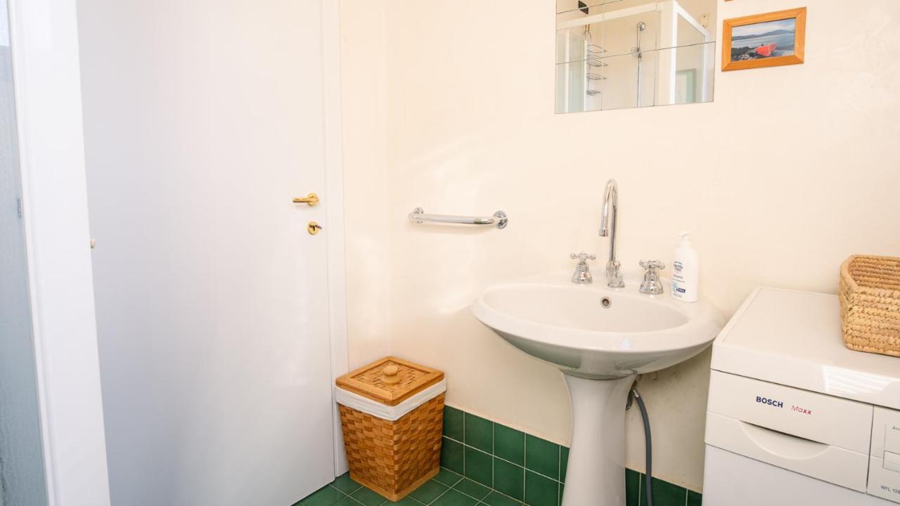 The Zodiac Apartment - Italian Homing Sirmione Extérieur photo