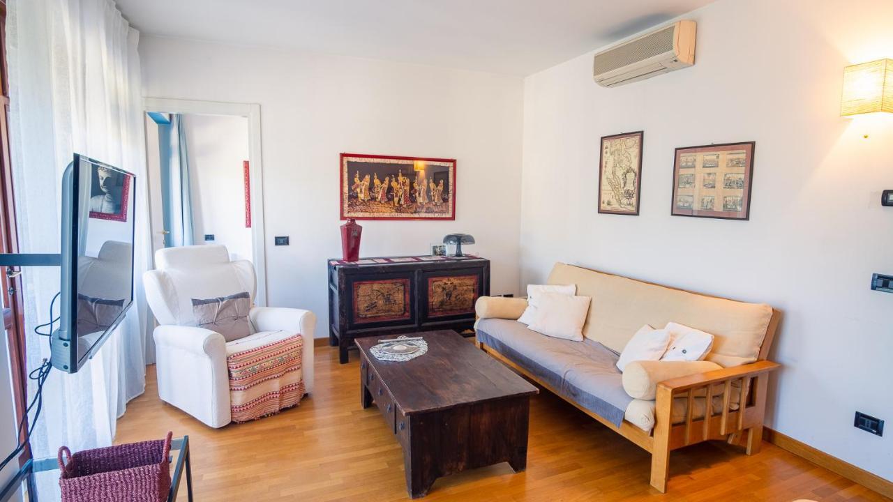 The Zodiac Apartment - Italian Homing Sirmione Extérieur photo