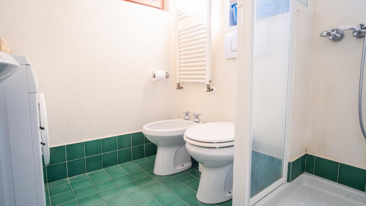 The Zodiac Apartment - Italian Homing Sirmione Extérieur photo